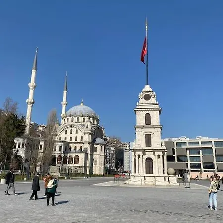 Of Near To So Many Historic Place Apartmán